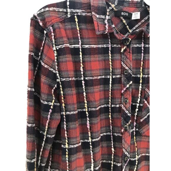 BDG Red Black Plaid Flannel Button Down Shirt Womens M - Picture 3 of 9